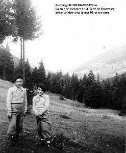 1952 les 2 plus jeunes Esclapez 001